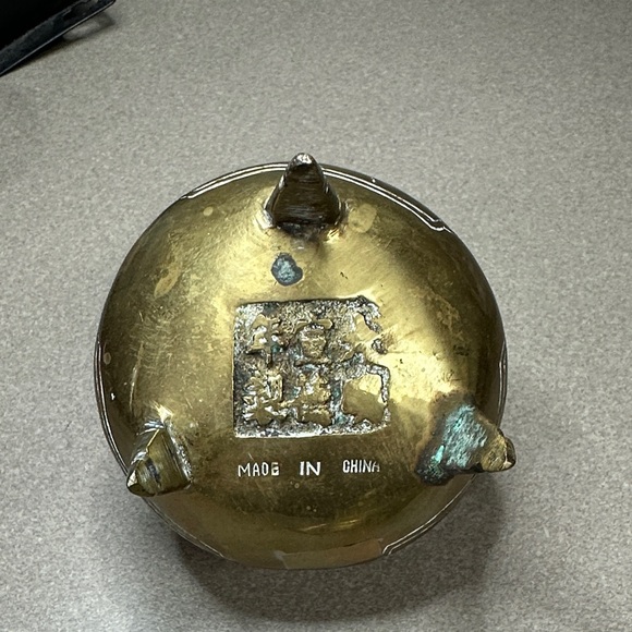 Elegant Brass Incense Burner - Picture 7 of 7